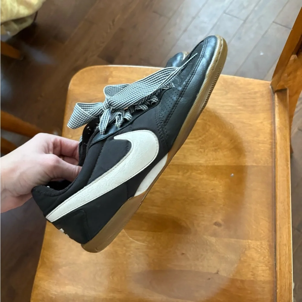 Nike Black and White Athletic Shoes